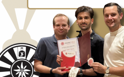 Neues Mitglied bei der Weihnachtsfeier willkommen geheißen ✨